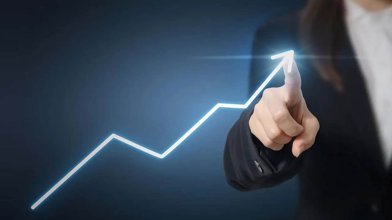 Croissance : entre espoir et promesses