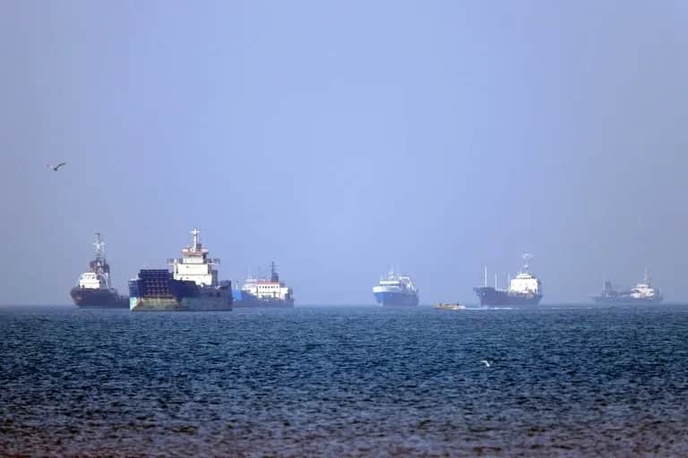 À Ormuz, le bras de fer entre Washington et Téhéran fait de nouveau flamber le pétrole