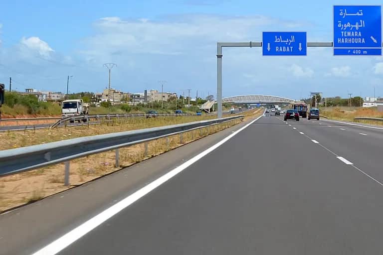 Alerte météo: le ministère de l'Équipement appelle à la prudence sur les routes