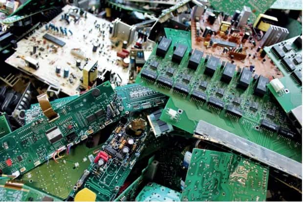 Gestion des e-déchets: Un défi environnemental et sanitaire