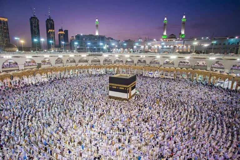 Hajj 1447 H : un appel d’offres international lancé pour une enveloppe de 5,18 millions de DH