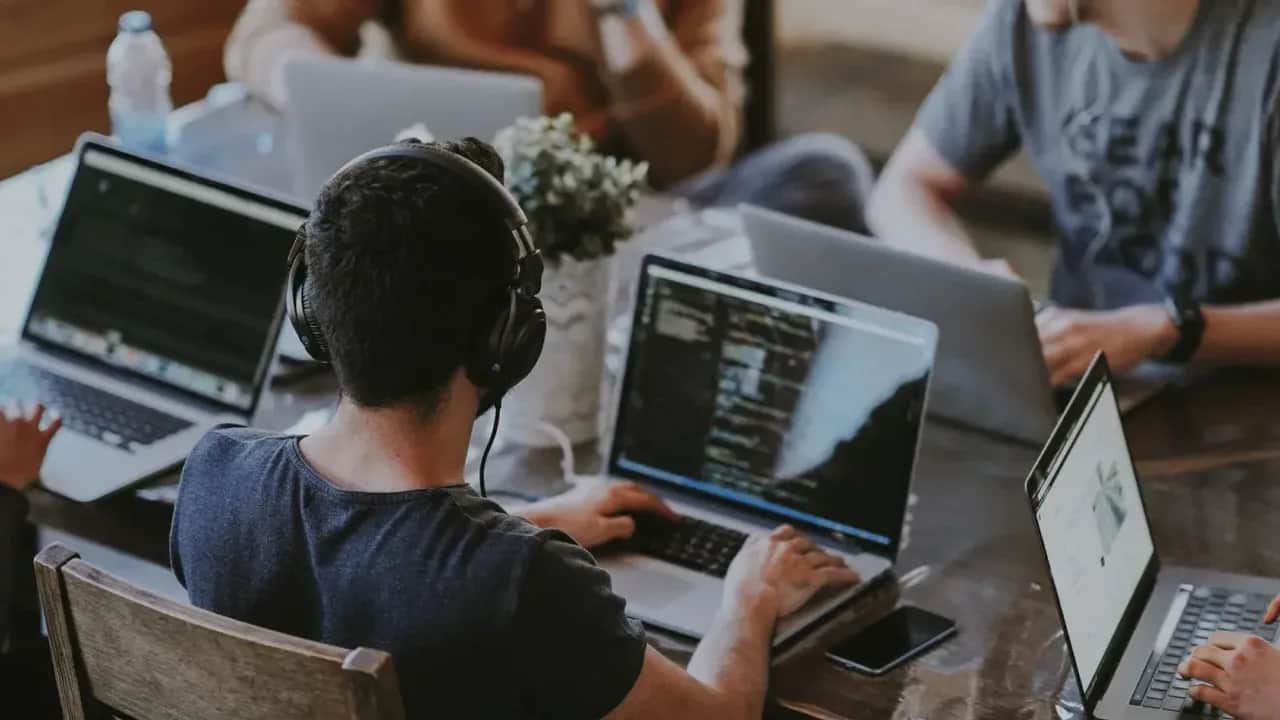 Larache: ateliers de formation au profit de jeunes porteurs de projets