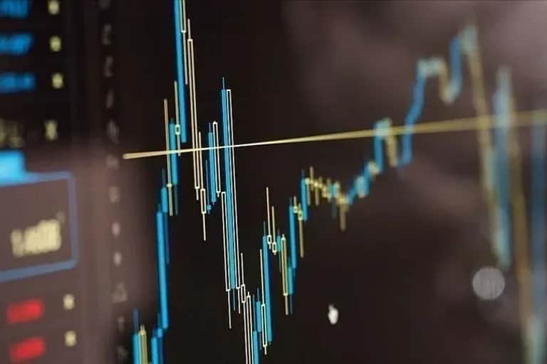 Le déficit commercial en hausse de 10,4% à fin mai