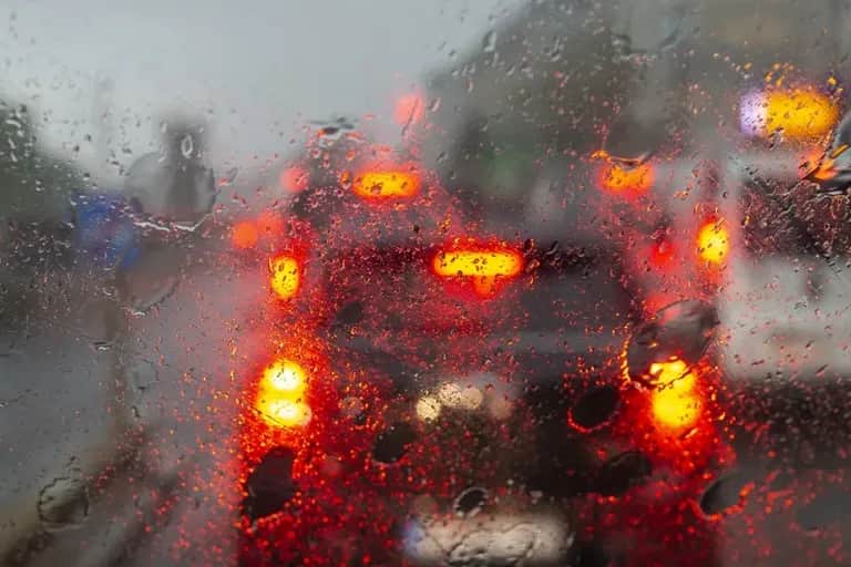 Alerte météo : fortes pluies pouvant être localement orageuses, mardi et mercredi dans plusieurs provinces
