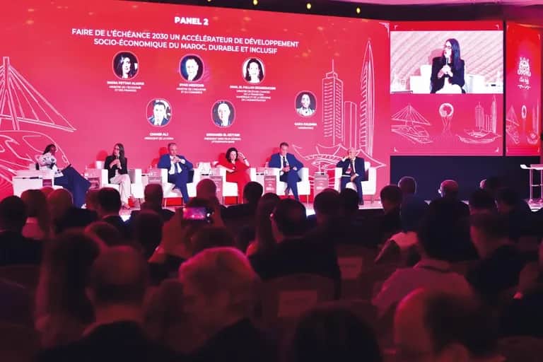 Mondial 2030 : de la pelouse aux politiques publiques