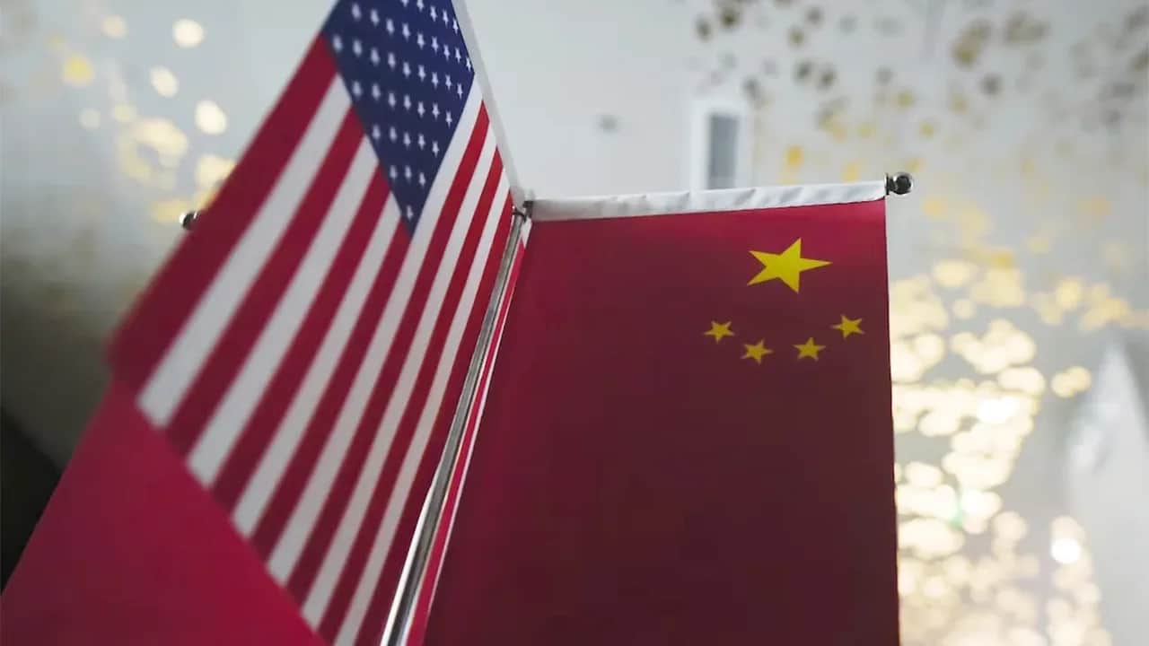 Pékin porte ses droits de douane à 84 % sur certaines importations américaines