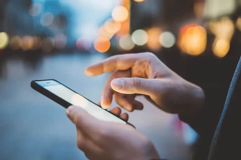 Réduction des droits d’importation des smartphones : des prix en baisse, mais un effet encore limité sur le marché