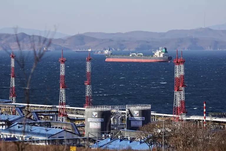 La Russie maintiendra les réductions supplémentaires de ses livraisons de pétrole