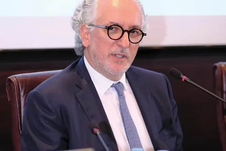 Stratégie : Vicenne mise sur l’innovation médicale et l’Afrique