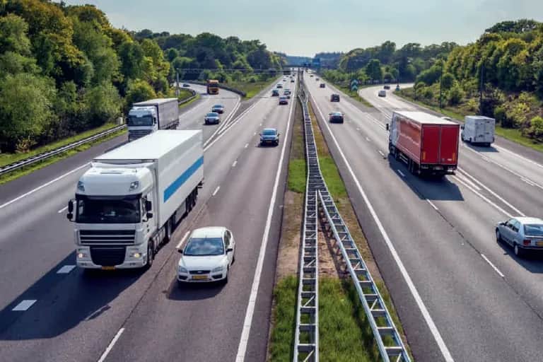 Transport routier : les professionnels font grise mine