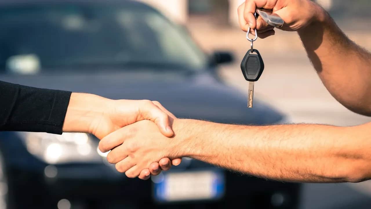 Automobiles: les ventes en baisse de 2,83% en octobre