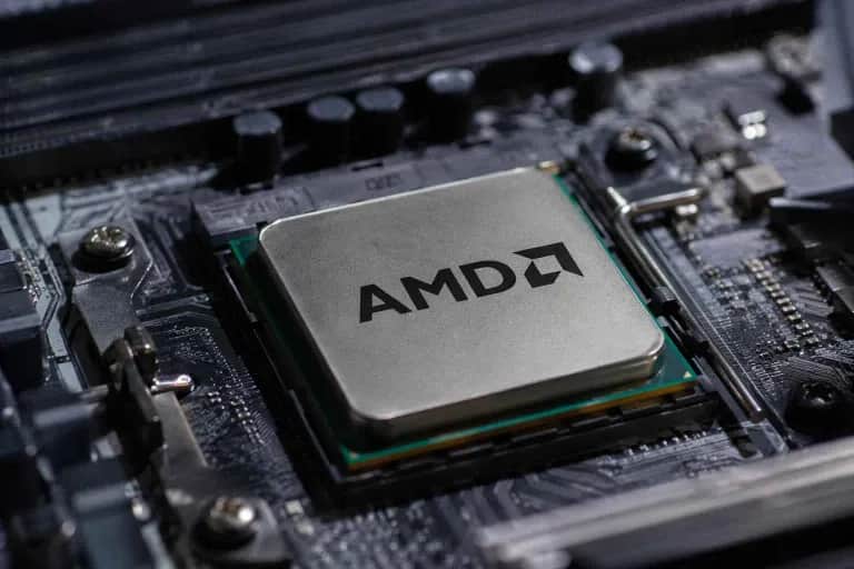 AMD investit jusqu'à 5 milliards de dollars dans Anthropic, en échange d'une commande géante de puces IA
