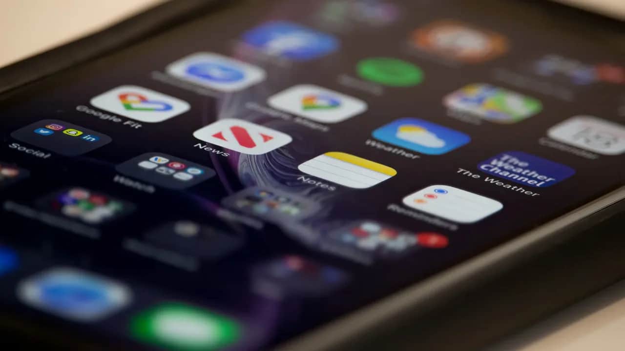 Applications mobiles: le marché trébuche en 2022 et voit grand pour 2023