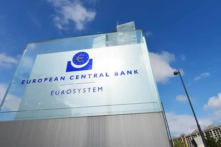 La BCE maintient son principal taux directeur inchangé, à 2%