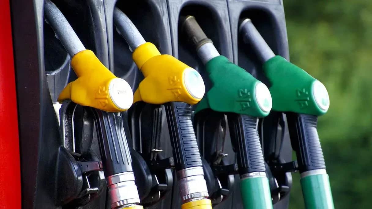 Carburants : un marché en transition entre recul des revenus et montée de la concurrence
