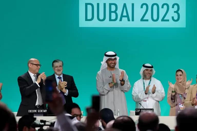 Changement climatique : la COP28 marque-t-elle la fin de l’ère fossile ?