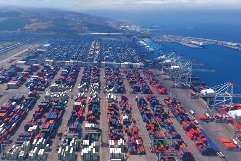Maroc : le déficit commercial se creuse de 15,5% à 352,3 milliards de dirhams en 2025