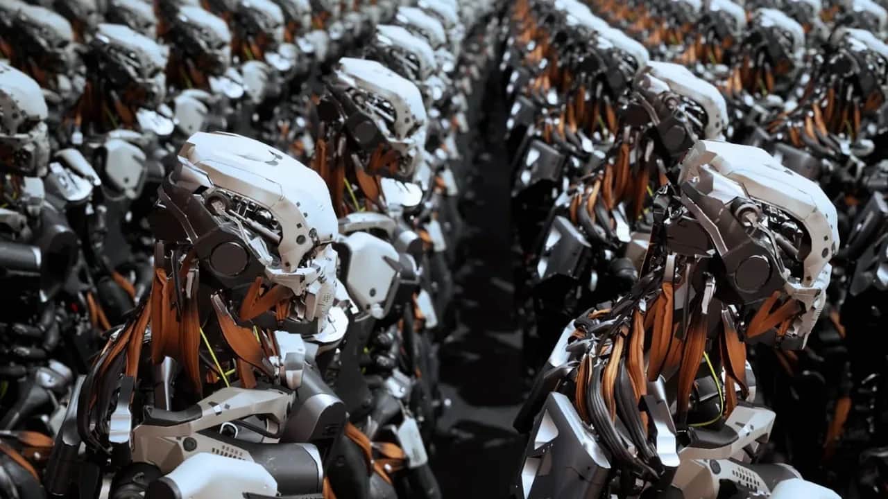 Des drones aux robots armés : la guerre s’automatise