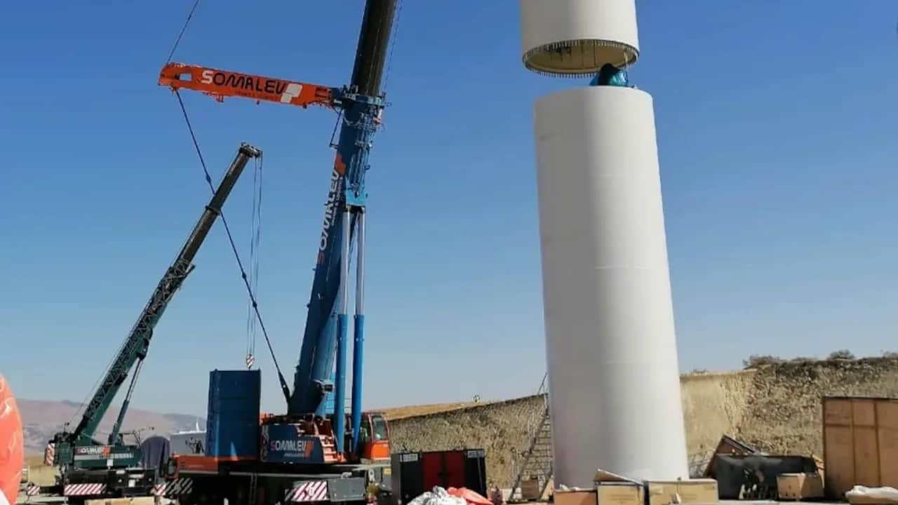 Eolien : Paradiso Fratelli SRL et Somalev Cranes & Logistics créent une joint-venture
