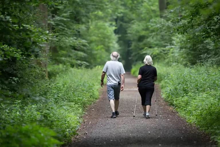UE : l’espérance de vie en bonne santé atteint 63,1 ans en 2023
