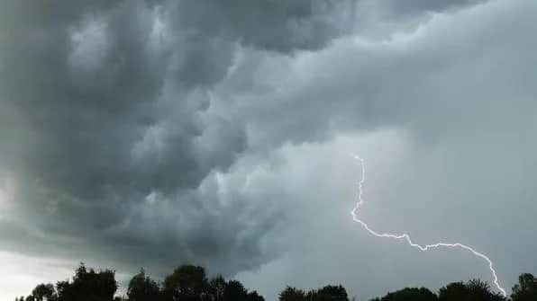 Bulletin d’alerte : orages, grêle et fortes rafales attendus ce vendredi dans plusieurs provinces