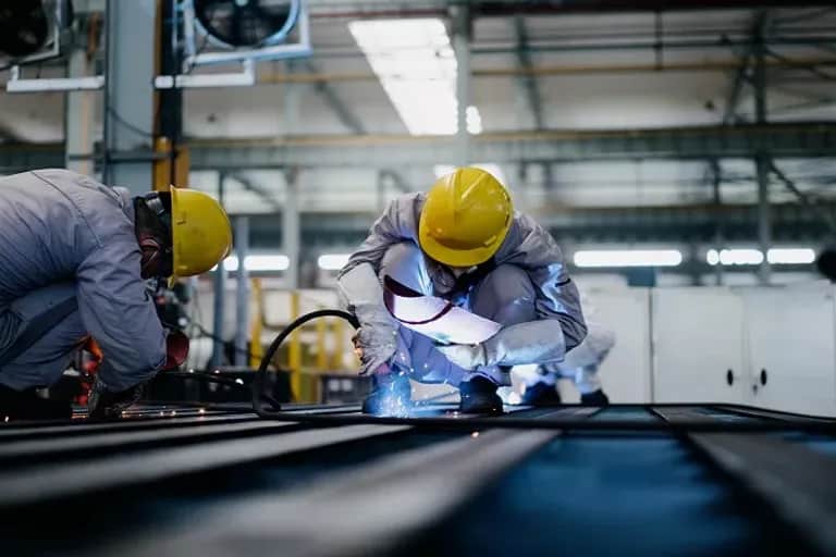 Industries manufacturières: hausse de 0,1% de l'indice des prix à la production en août