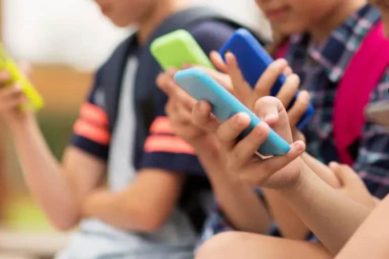 Kaspersky : près de 9 enfants marocains sur 10 utilisent quotidiennement un smartphone