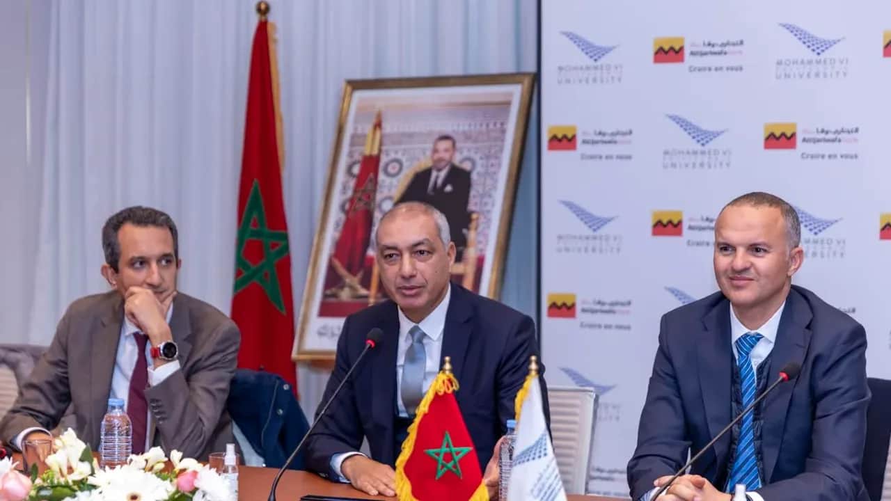 L’UM6P et le groupe Attijariwafa bank signent un partenariat en matière d’innovation et de développement technologique