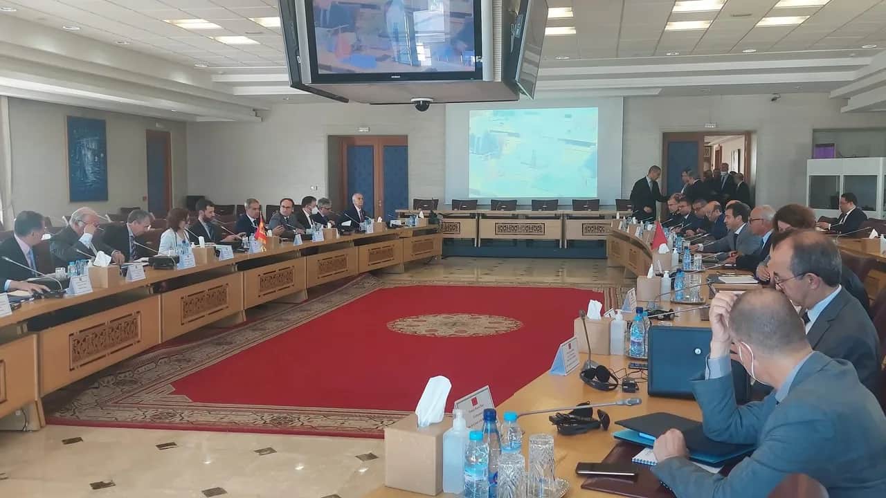 Le Maroc et l'Espagne tiennent une réunion de haut niveau sur l'opération Marhaba 2022