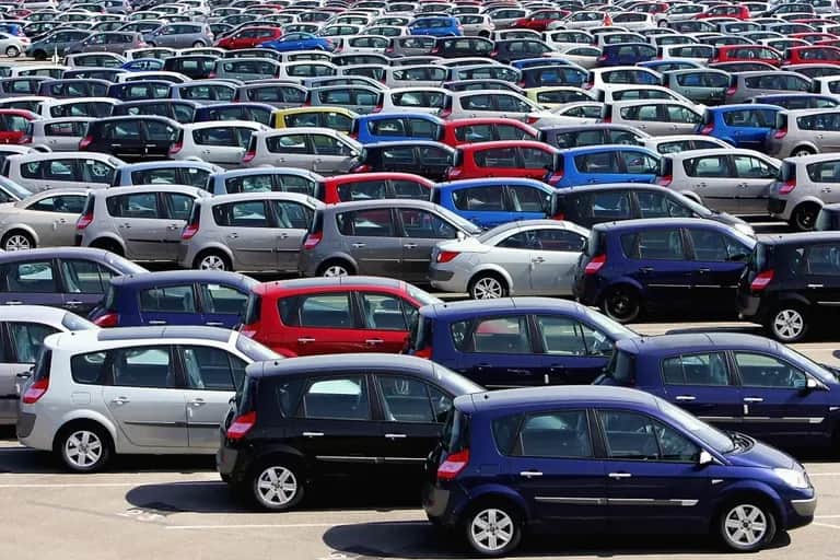Marché automobile : forte croissance des ventes en novembre 2023