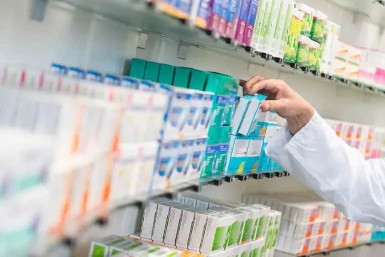 Médicaments : le ministère de la Santé acte une nouvelle baisse des prix, plusieurs traitements concernés