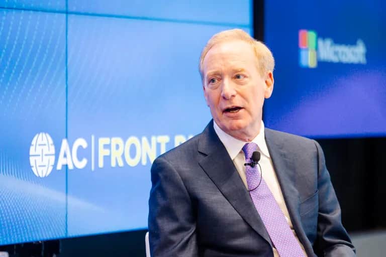Sécurité de l’IA : Microsoft réclame des « freins d’urgence » pour les agents intelligents