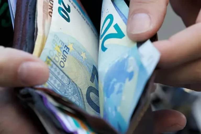 BAM: les transferts des MRE à plus de 114 MMDH en 2023