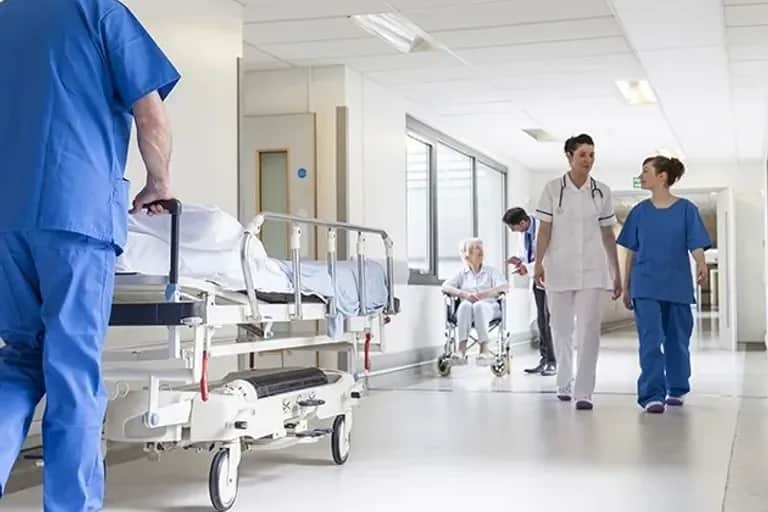 Partenariat public-privé: une nécessité pour améliorer l’offre de soins