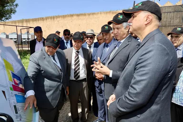 Meknès : le ministre visite le chantier du SIAM