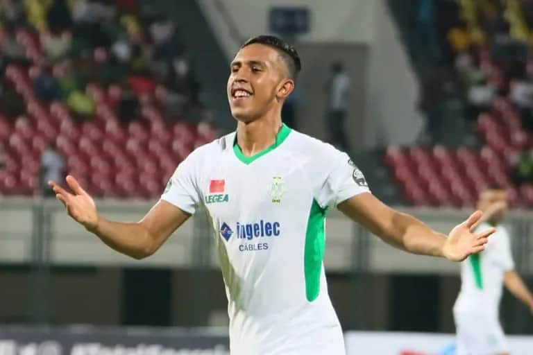 Sondage EAU/Football : Soufiane Rahimi, meilleur transfert de cette saison
