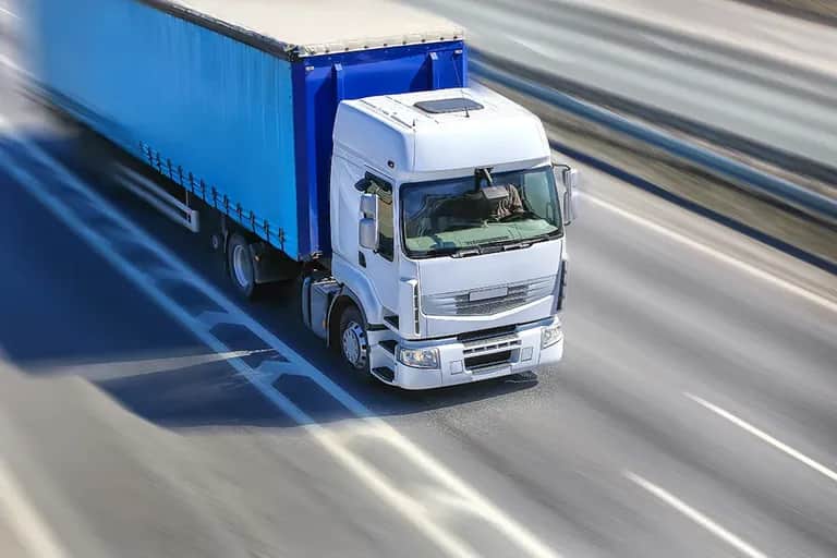 Transport routier : le gouvernement augmente de 40% la valeur du 4e soutien aux professionnels
