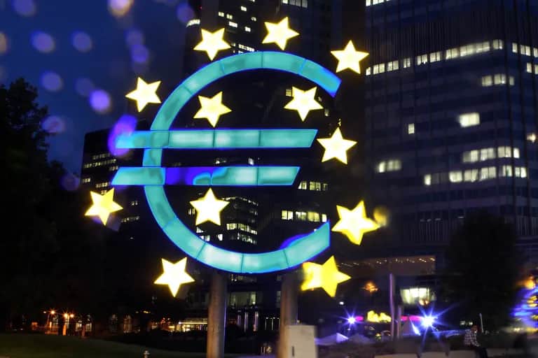 Zone euro: la BCE relève à nouveau ses taux d'intérêt