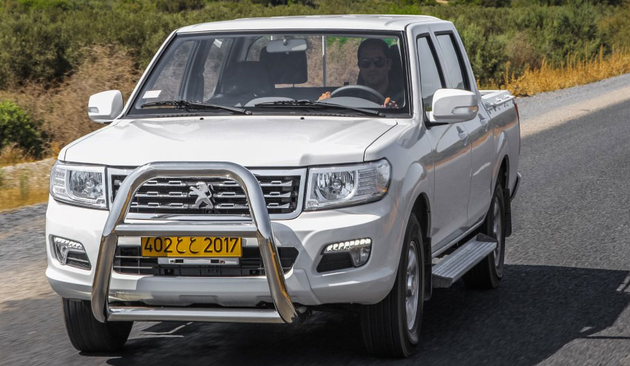 Peugeot dégaine son nouveau pick-up