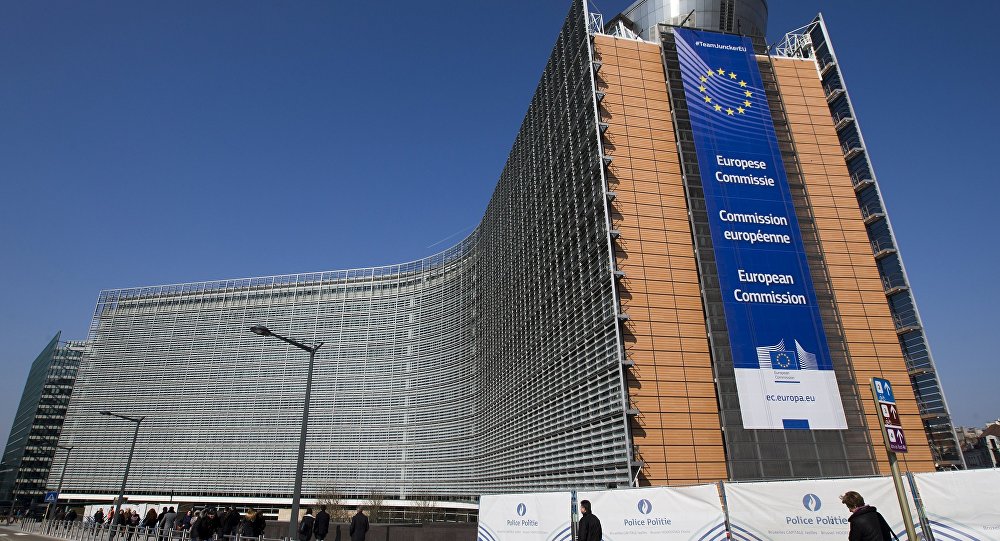 Taxe américaine sur l'acier : L’UE réagira «fermement» pour défendre ses intérêts
