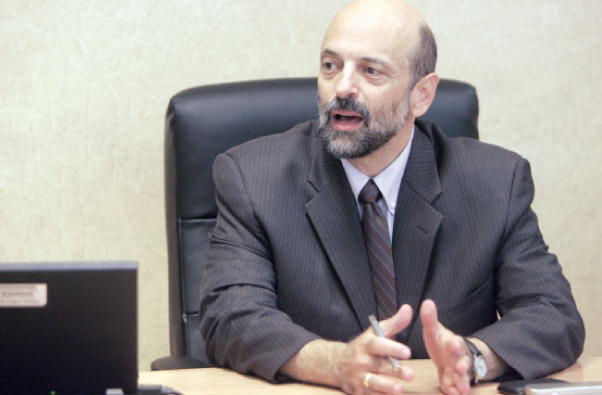 Jordanie : Le Roi Abdallah II charge Omar Al Razzaz de former un nouveau gouvernement