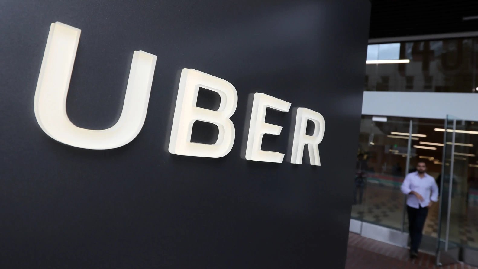 Uber fait le ménage dans sa direction