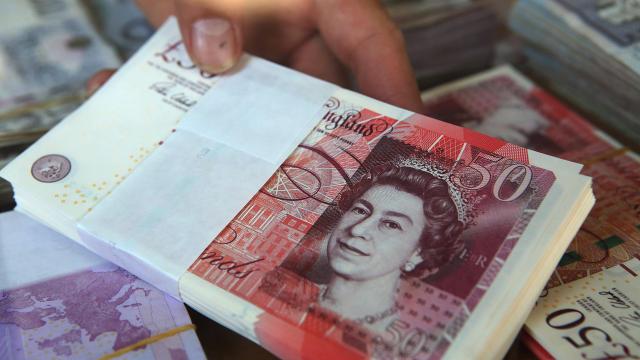 La livre sterling au plus bas depuis 2016