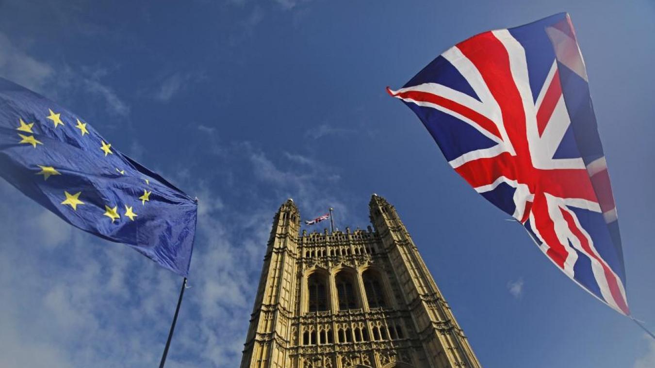 UE: la Commission et le Conseil signent l'accord de Brexit