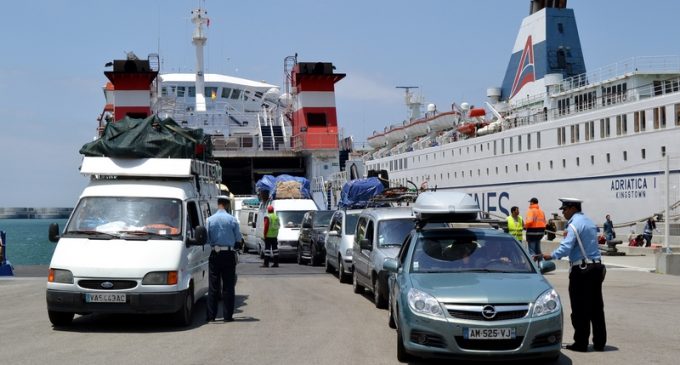 Coronavirus: Le Maroc suspend ses liaisons aériennes et maritimes avec l'Espagne