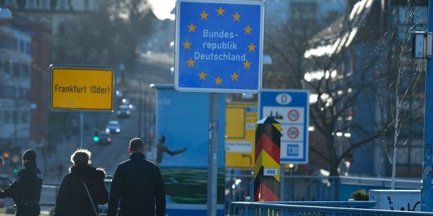 Berlin adopte un plan de sauvetage économique géant