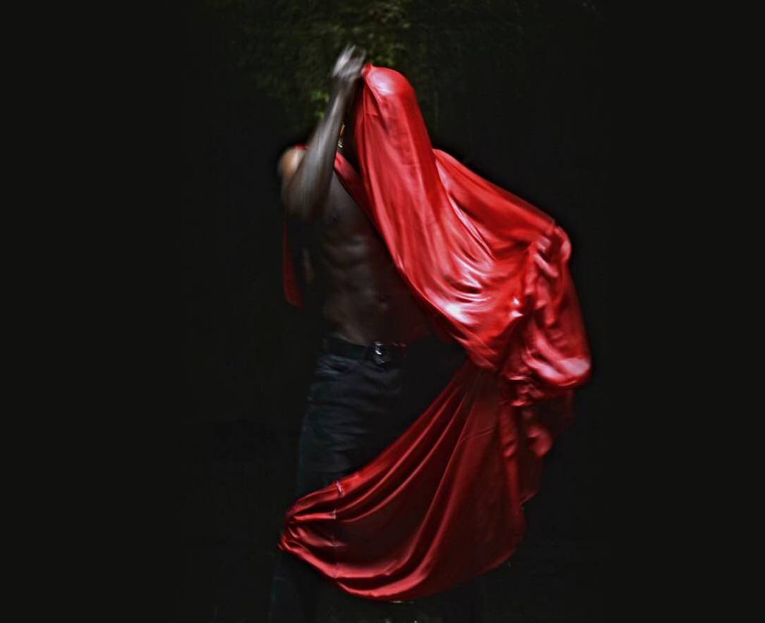 Un jour, une œuvre : «Bouge en rouge» de Youssef Belhahamdounia