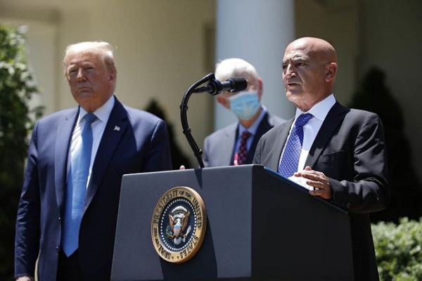 Coronavirus : Trump nomme officiellement Dr Moncef Slaoui pour développer un vaccin