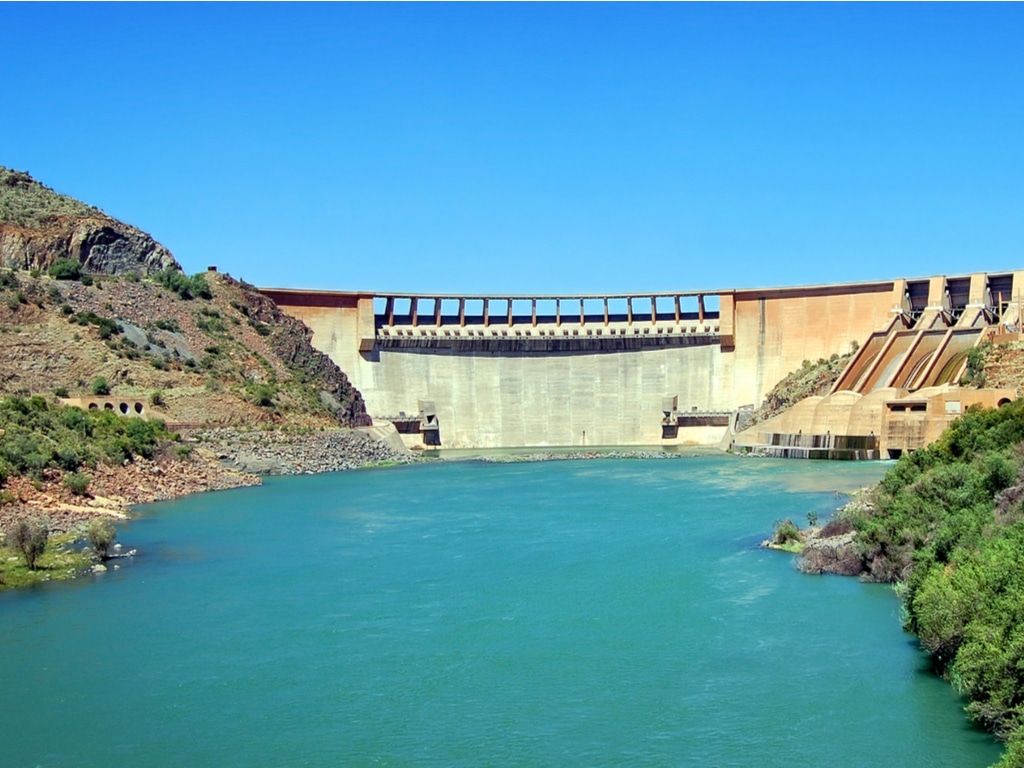 Barrages: lancement de 5 projets en 2021