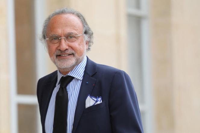 Décès du député Olivier Dassault dans le crash de son hélicoptère